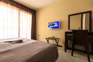 Отель Hotel Nadezda Будва Стандартный двухместный номер с 1 кроватью-5